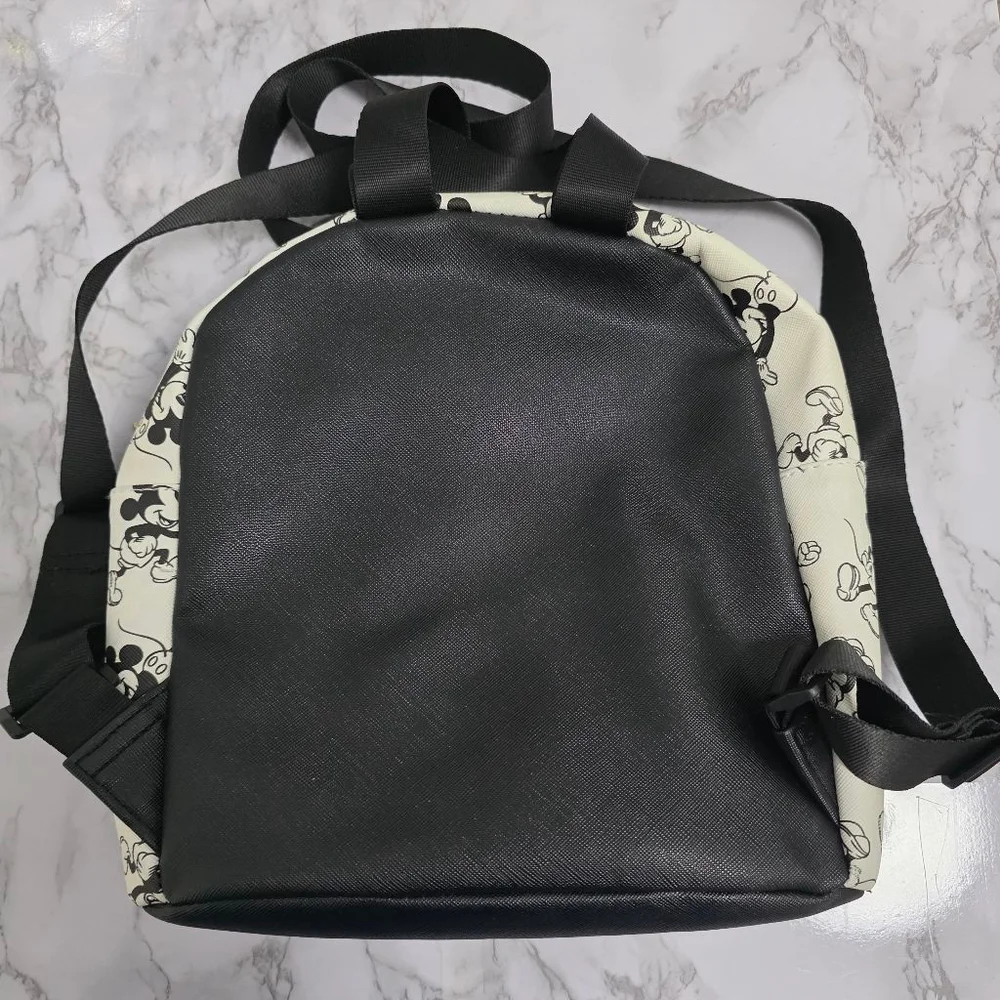 Small Disney Mickey Mouse Backpack - Picture 2 of 4